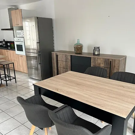 Maison De 2 * Dange-Saint-Romain